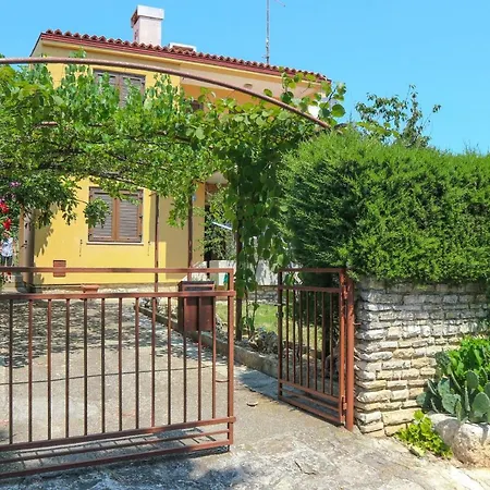 Appartamento Lena Premantura